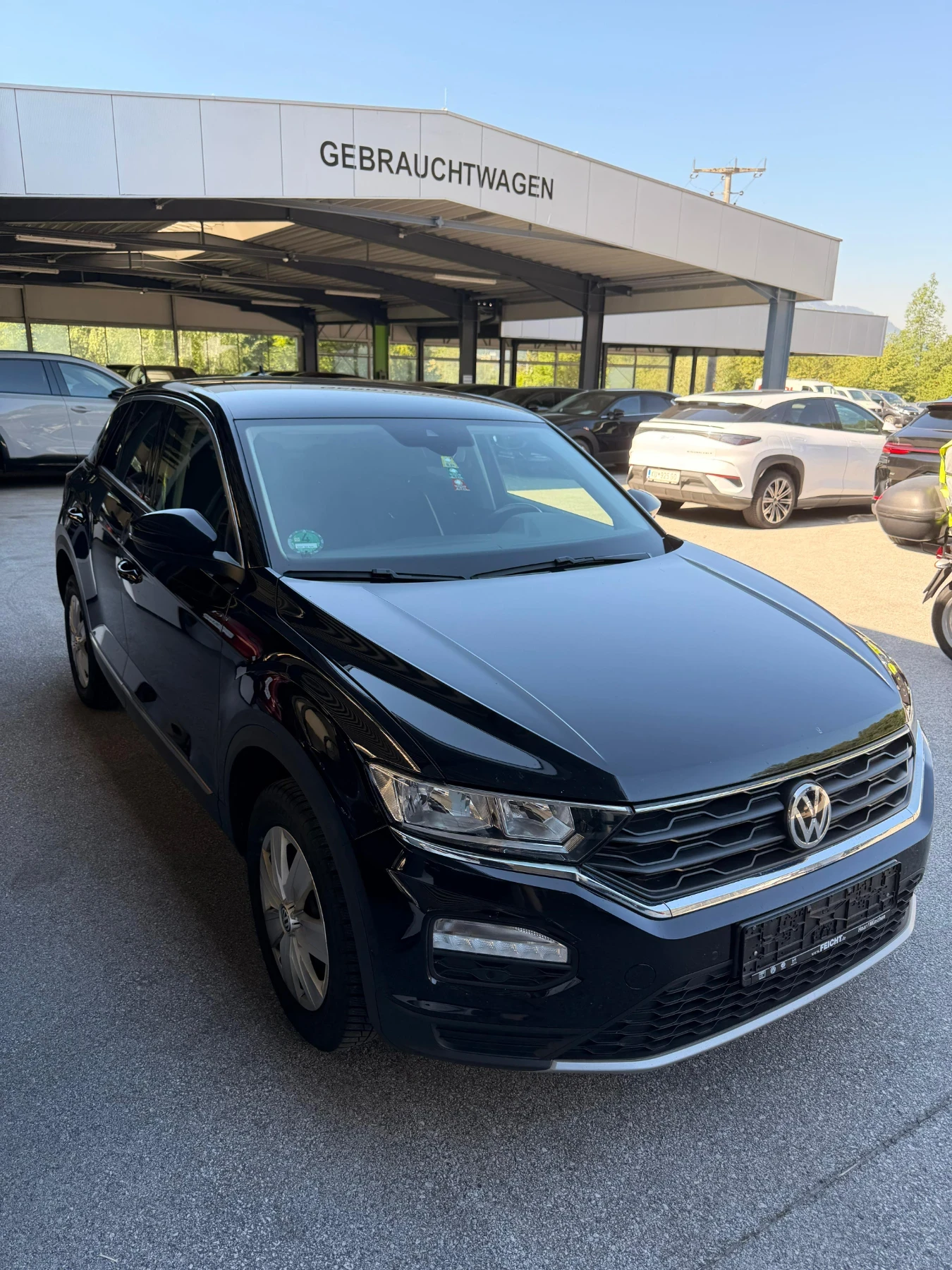 VW T-Roc, снимка 4 - Автомобили и джипове - 55009484
