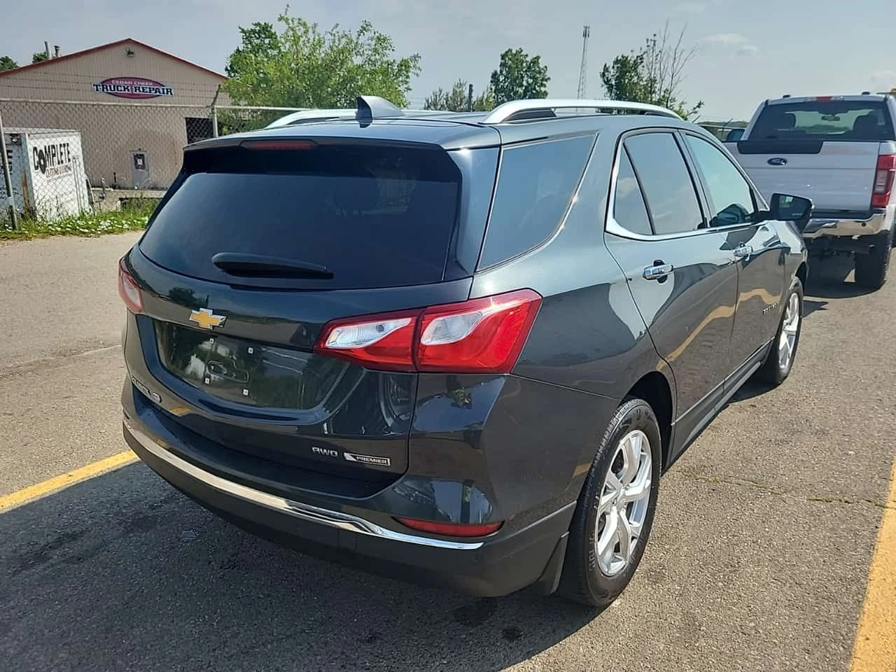 Chevrolet Equinox * Awd 4dr Premier * CARFAX * ��� ������������ ���� | Mobile.bg � ����������� 2