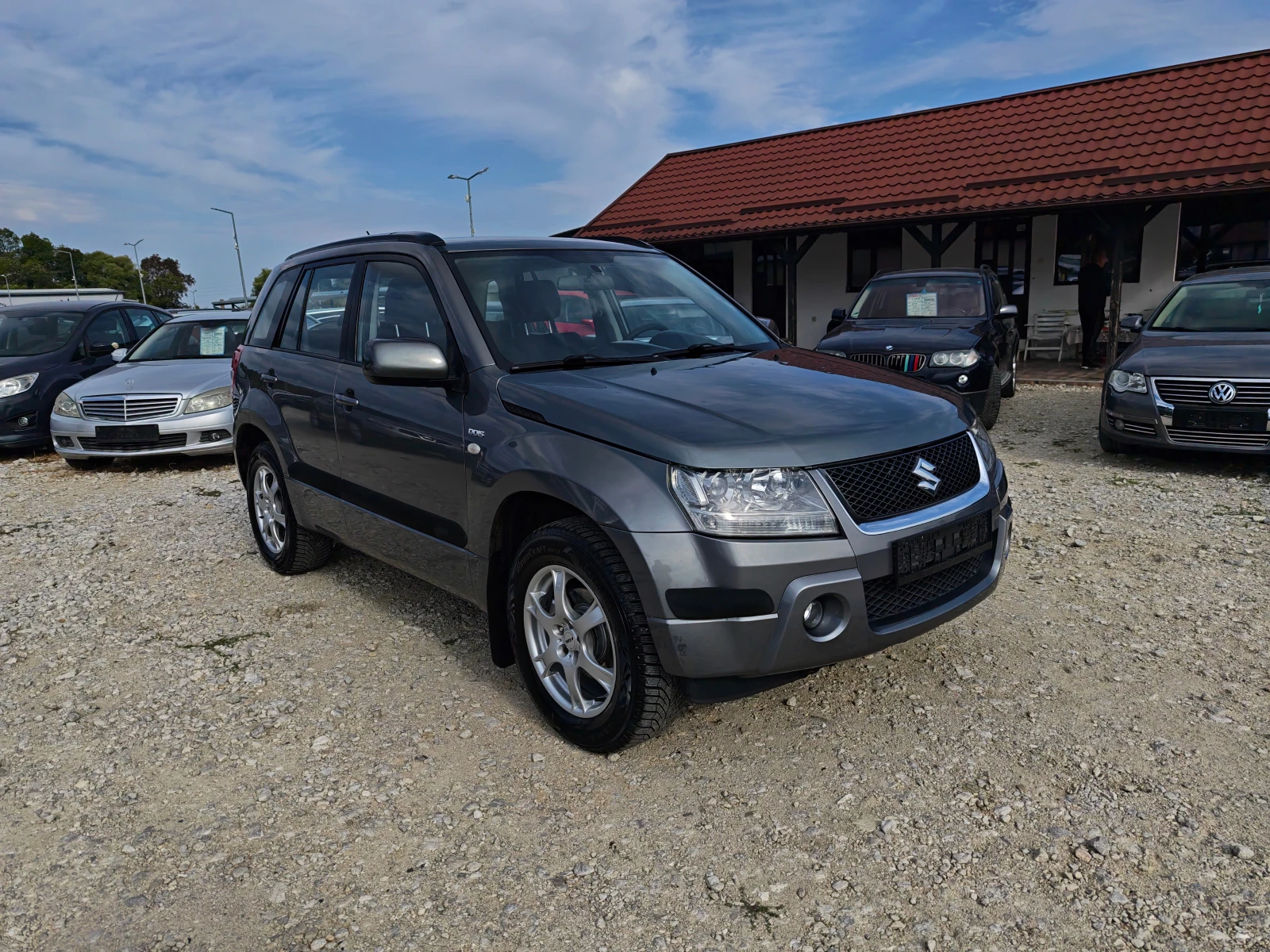Suzuki Grand vitara 1.9 дизел 4х4, снимка 3 - Автомобили и джипове - 56315263