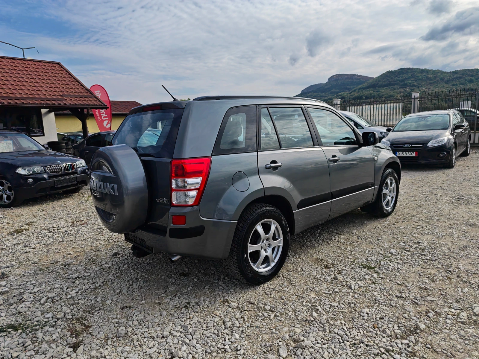 Suzuki Grand vitara 1.9 дизел 4х4, снимка 5 - Автомобили и джипове - 56315263
