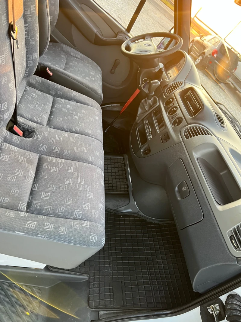 Mercedes-Benz Sprinter 9 МЕСТА-КЛИМАТИК, снимка 15 - Бусове и автобуси - 52842230