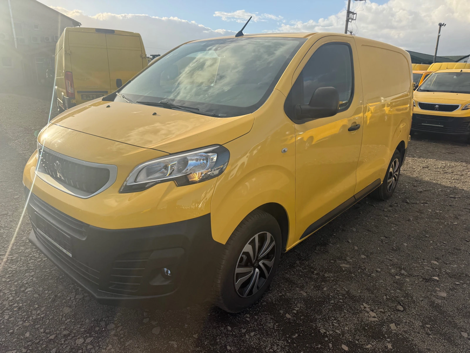 Peugeot Expert 4x4* * БЕЗ АНАЛОГ* ДИЗЕЛ* КАМЕРА* 2019* * * 