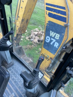 Багер Komatsu Wb97R мотор IVECO | Auto.bg — изображение 9