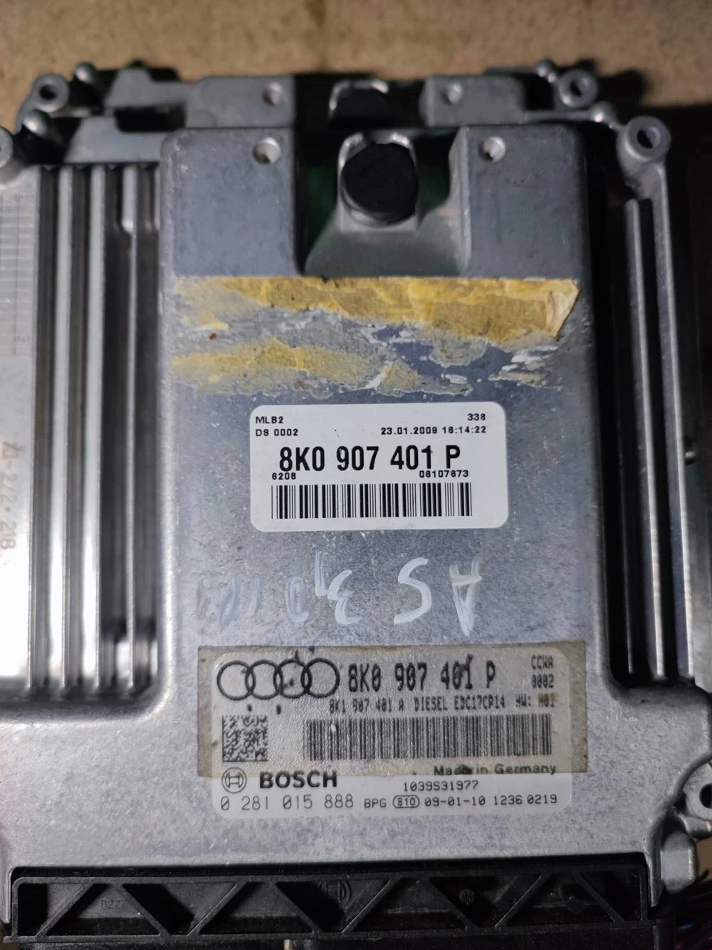 Компютър ECU Audi A4 A5 3.0 TDI CCW 8k0907401p