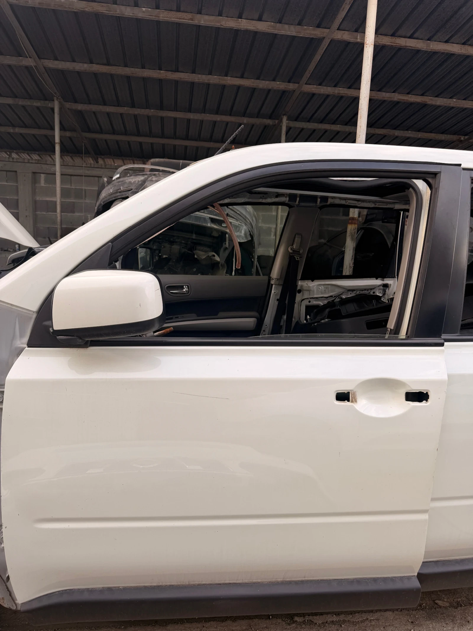������ ����  ����� NISSAN X-TRAIL T31 2007-2013 | Mobile.bg � ����������� 1