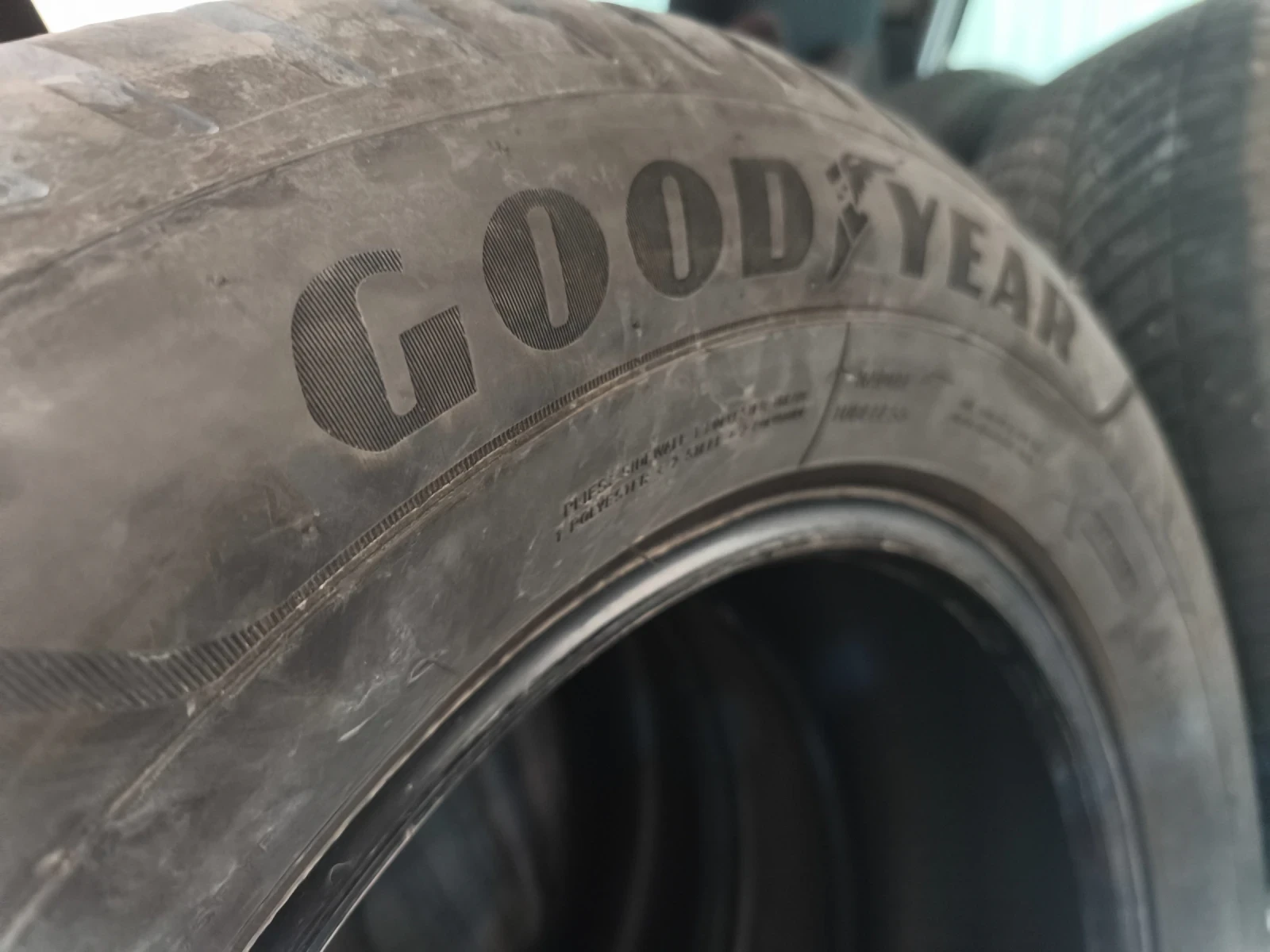 ���� 215/65R16 | Mobile.bg � ����������� 8