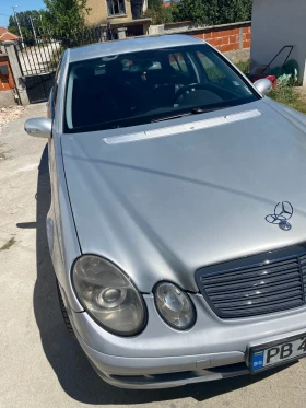 Mercedes-Benz E 200  - изображение 3