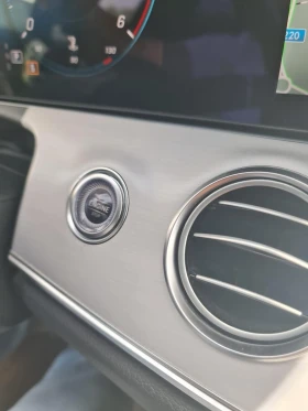 Mercedes-Benz E 200 D, снимка 10