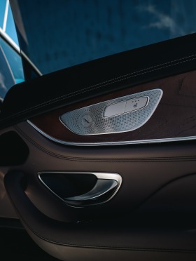 Mercedes-Benz AMG GT 63S - Carbon Ceramic / Burmester/Massage, снимка 16 - Автомобили и джипове - 45457538