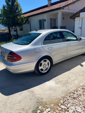 Mercedes-Benz E 200, снимка 9