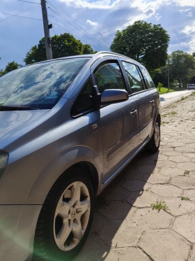 Обява за продажба на Opel Zafira 1.9 CDTI ~3 999 лв. - изображение 4