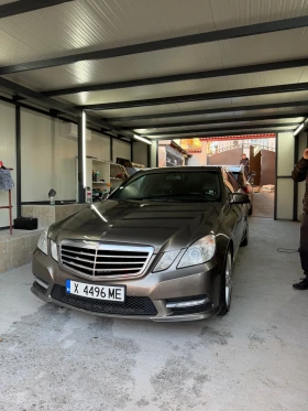 Mercedes-Benz E 220, снимка 1