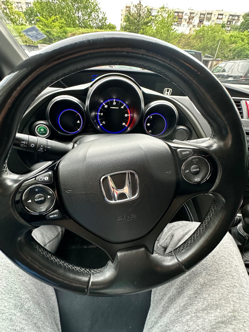 Honda Civic, снимка 9 - Автомобили и джипове - 45795569