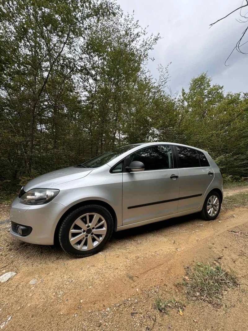 VW Golf Plus 1.6 TDI 105, снимка 5 - Автомобили и джипове - 47010184