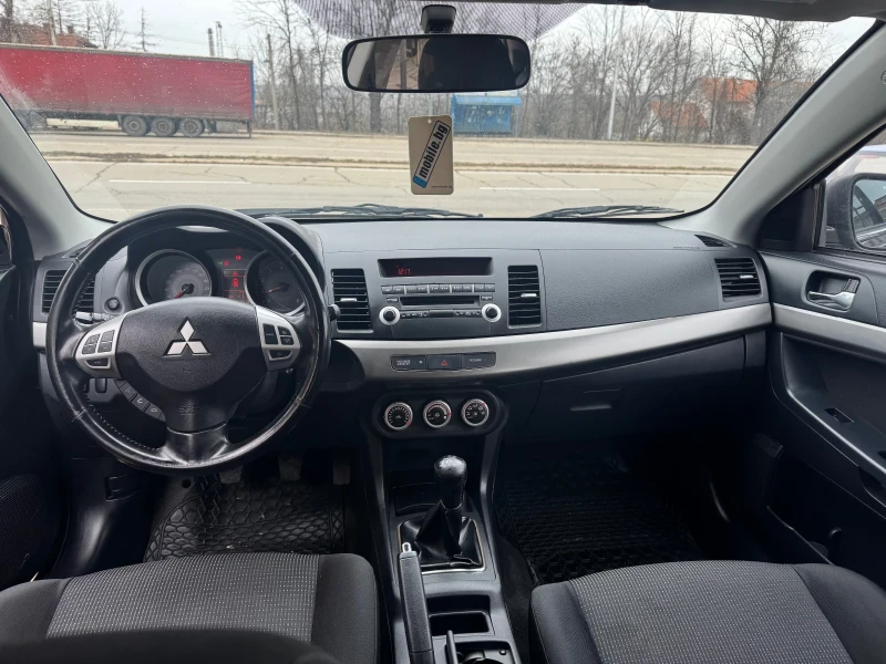 Mitsubishi Lancer 1.8 I Швейцария, снимка 16 - Автомобили и джипове - 48176884