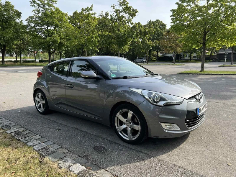 Hyundai Veloster , снимка 3 - Автомобили и джипове - 49379037