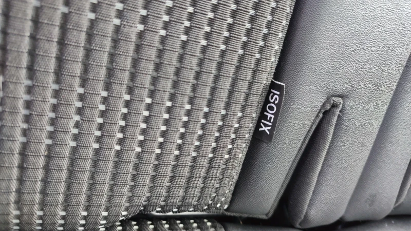 Peugeot 2008 1.6, снимка 9 - Автомобили и джипове - 53191874