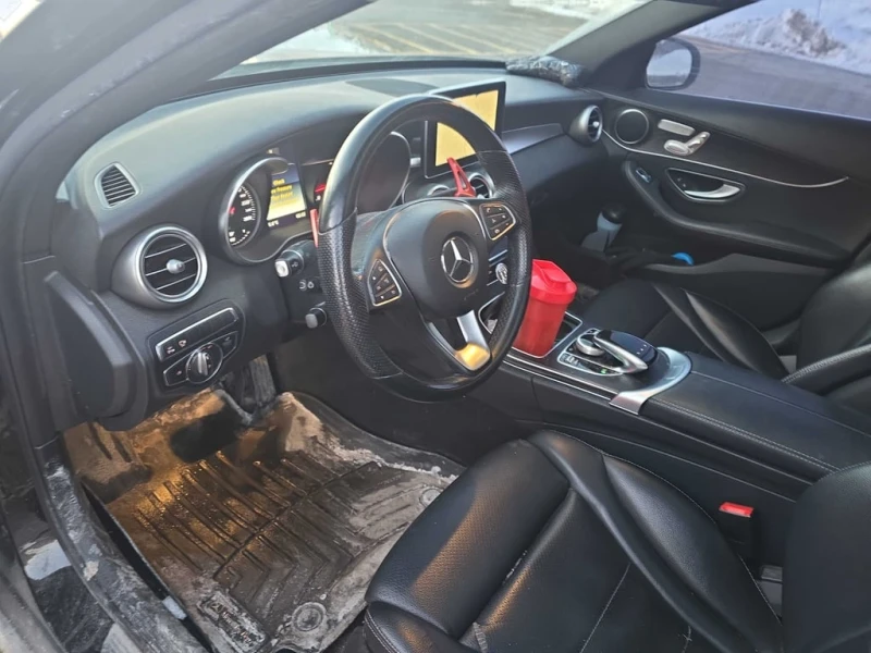 Mercedes-Benz C 300 * CARFAX * БЕЗ ПЪРВОНАЧАЛНА ВНОСКА, снимка 5 - Автомобили и джипове - 53376794