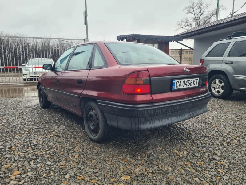 Opel Astra, снимка 5 - Автомобили и джипове - 53512449