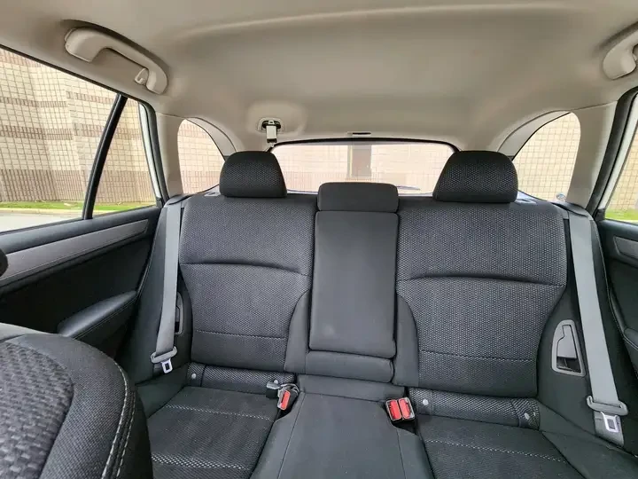 Subaru Outback 2.5i CVT * CARFAX* * АвтоКредит* (ЦЕНА ДО БГ), снимка 13 - Автомобили и джипове - 52576201