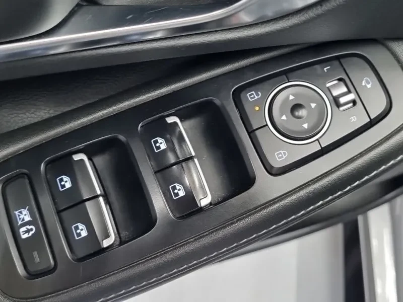 Hyundai Sonata 2.0 LPG MOBILITY, снимка 10 - Автомобили и джипове - 55011957