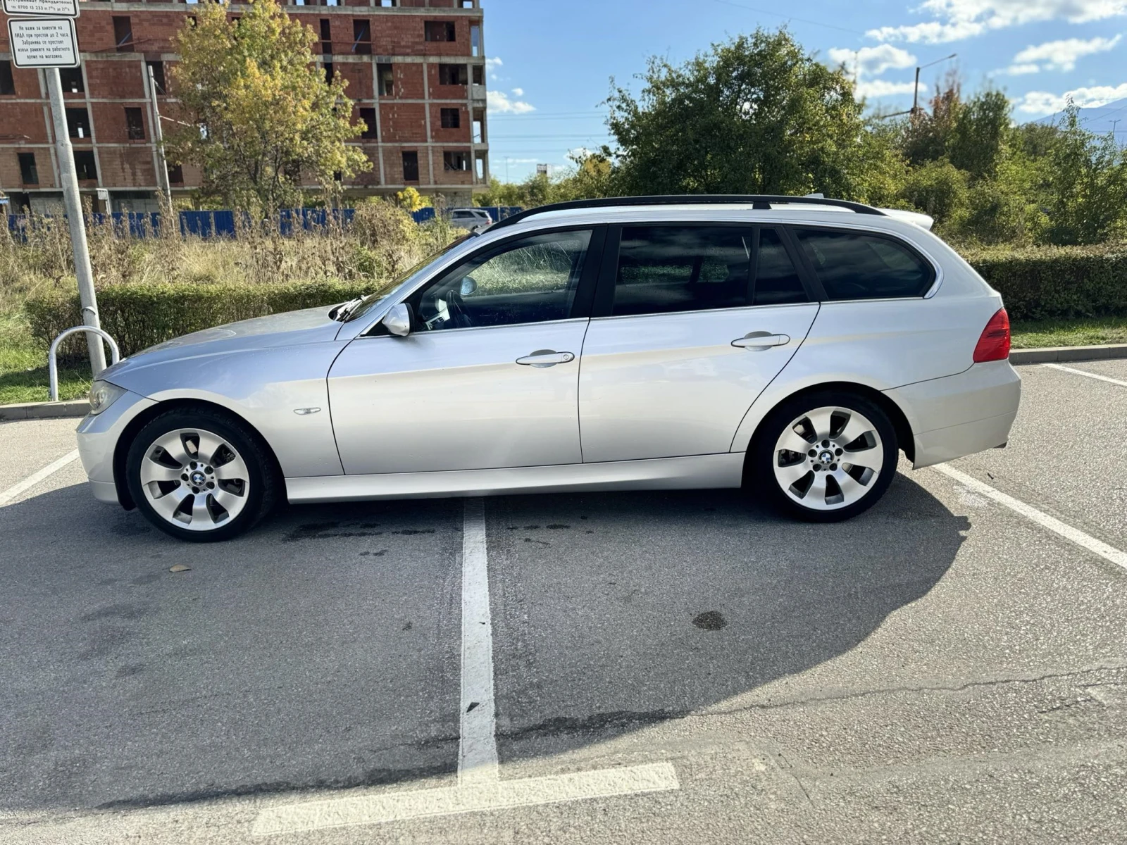 BMW 325 Xi Автомат/Кожа/Подгрев/Нави - изображение 3