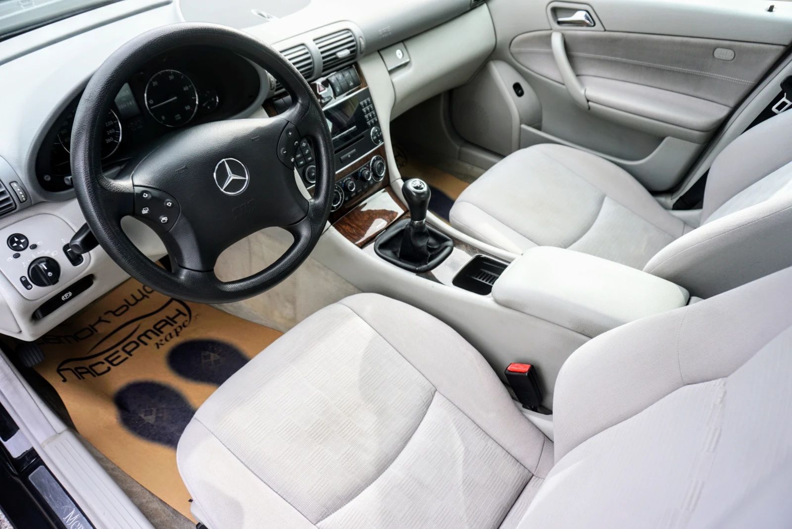 Mercedes-Benz C 220 CDI ELEGANCE - изображение 7