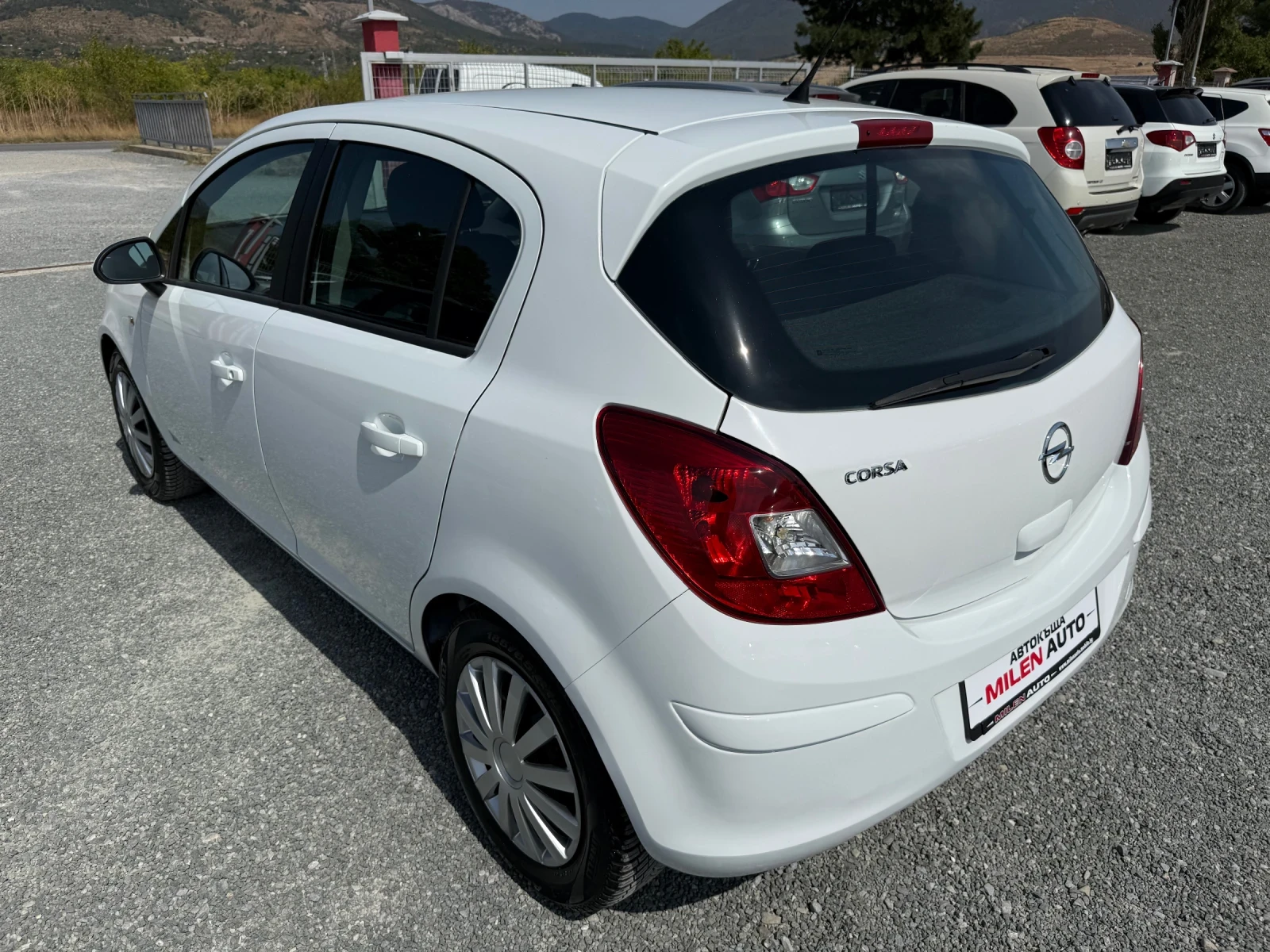 Opel Corsa (KATO НОВА) - изображение 8