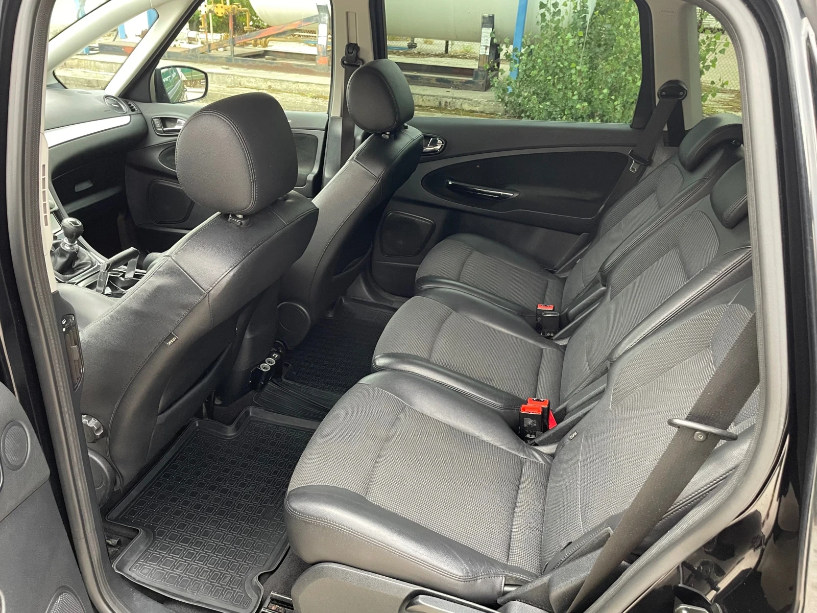 Ford S-Max  - изображение 10