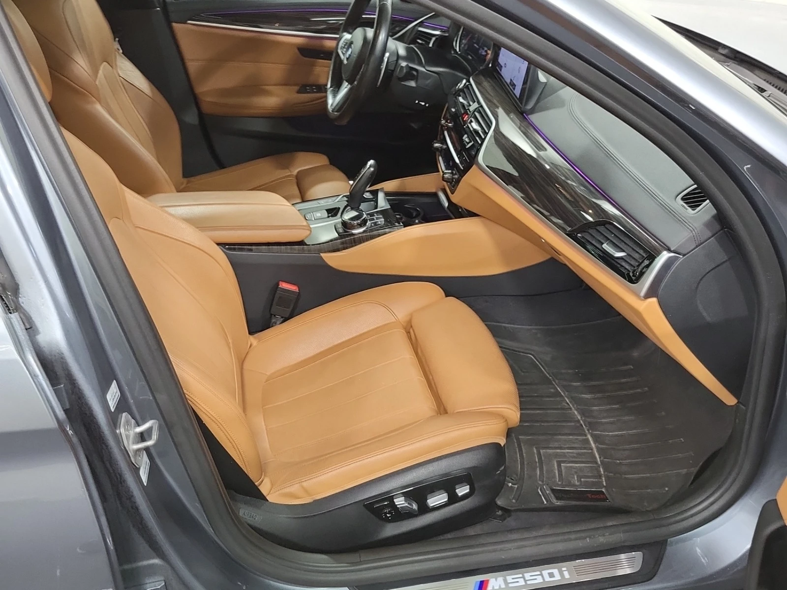 BMW 550 XDRIVE * * CARFAX * * АВТО КРЕДИТ * *  - изображение 10