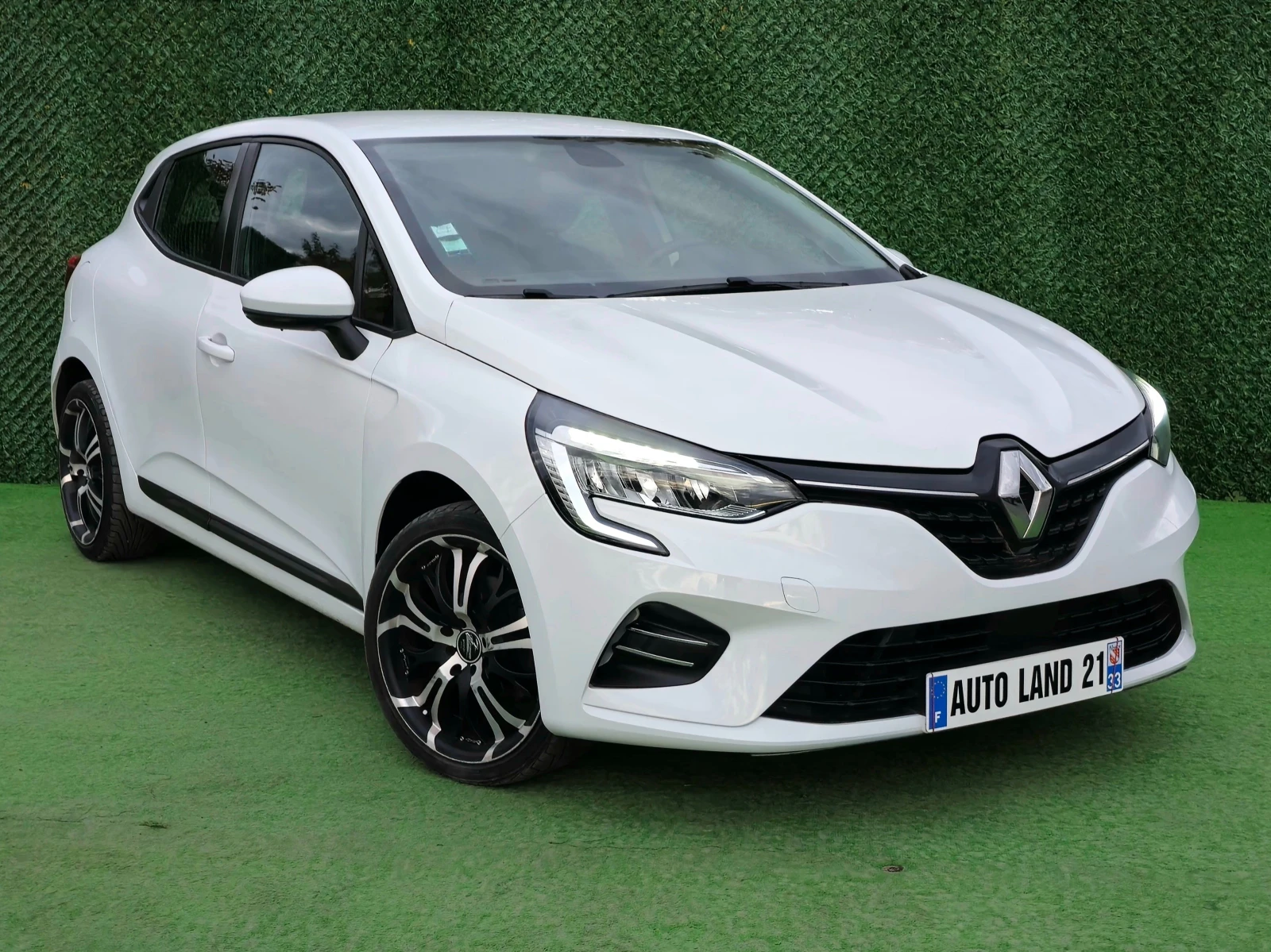 Renault Clio 1.5DCI* 90кс* 95000км* Евро 6 - изображение 3