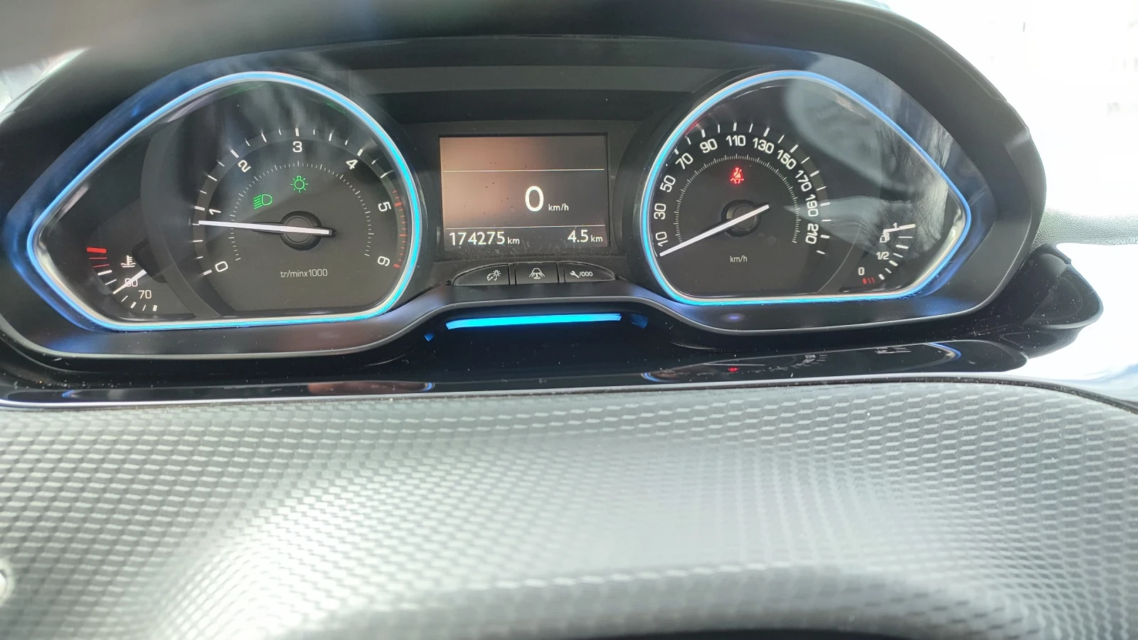 Peugeot 2008 1.6 | Mobile.bg � ����������� 14