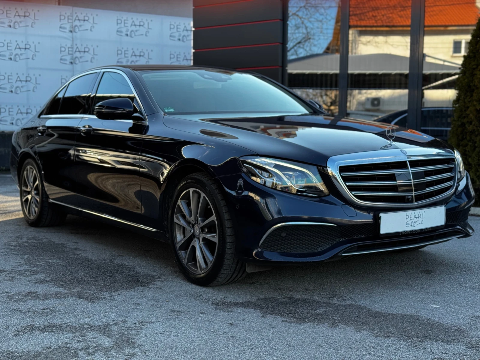 Mercedes-Benz E 350 d Airmatic Exclusive ��������� HUD 360 Distronic | Mobile.bg � ����������� 3