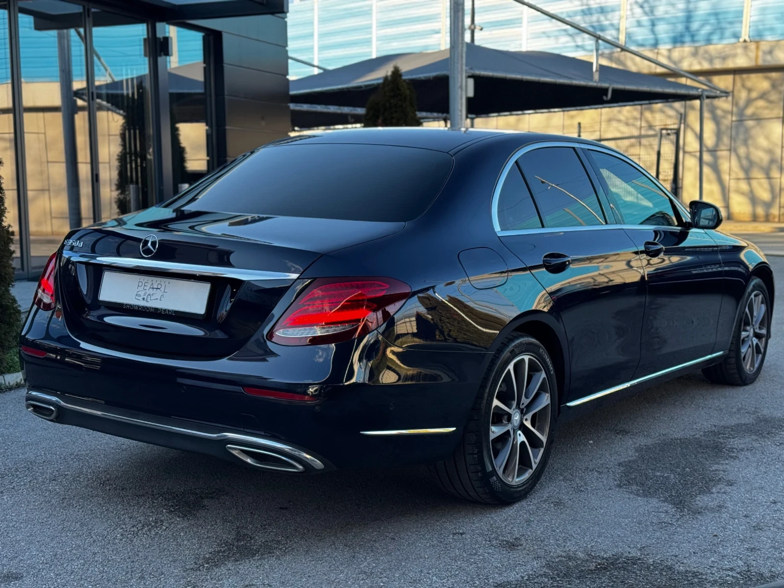 Mercedes-Benz E 350 d Airmatic Exclusive ��������� HUD 360 Distronic | Mobile.bg � ����������� 7