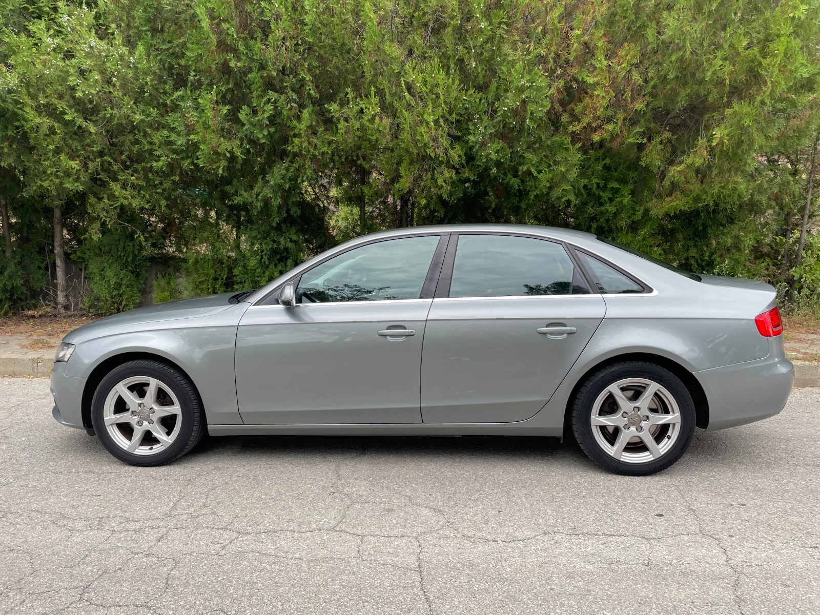 Audi A4, снимка 5 - Автомобили и джипове - 53884633