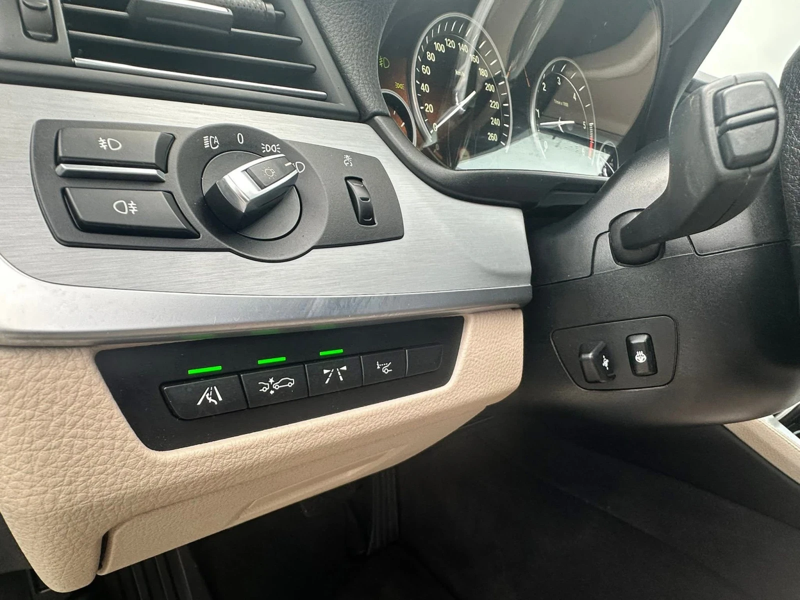 BMW 535 3.5, снимка 14 - Автомобили и джипове - 53954535