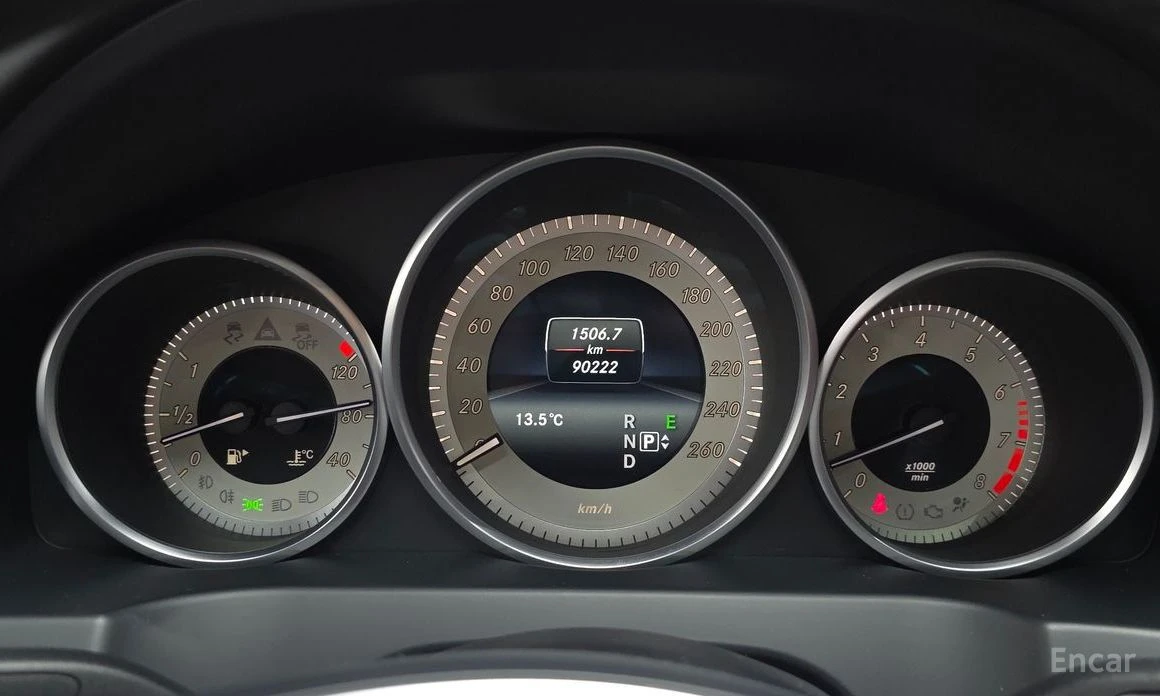 Mercedes-Benz E 400 AMG PACK* PANO* ����* �������* ���������* �������� | Mobile.bg � ����������� 8