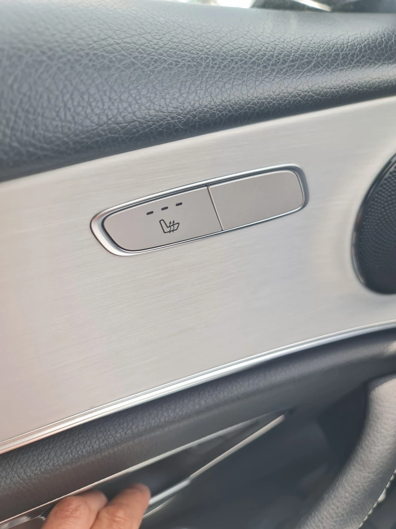 Mercedes-Benz E 200 D, снимка 15 - Автомобили и джипове - 54414222