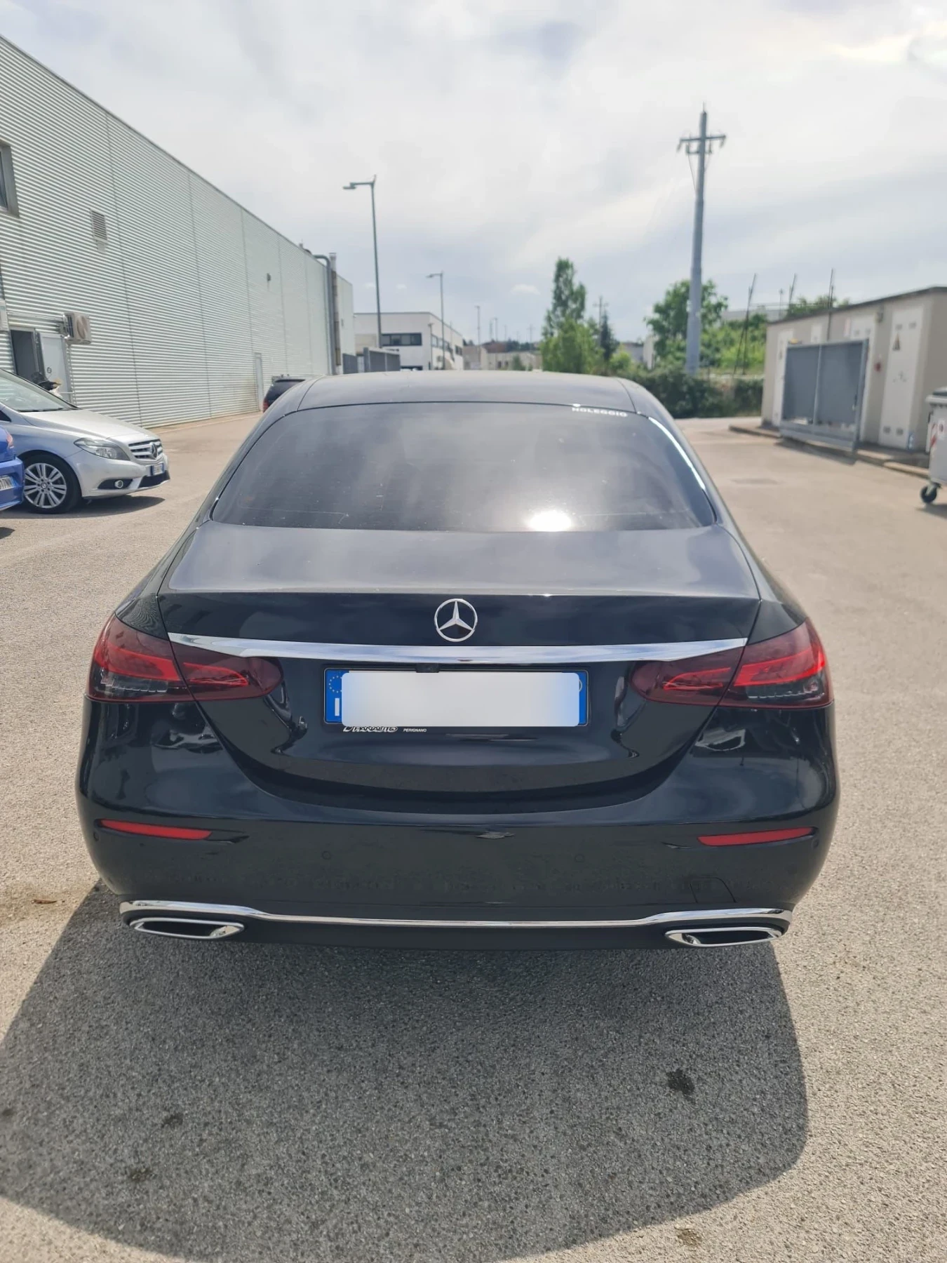 Mercedes-Benz E 200 D, снимка 5 - Автомобили и джипове - 54414222