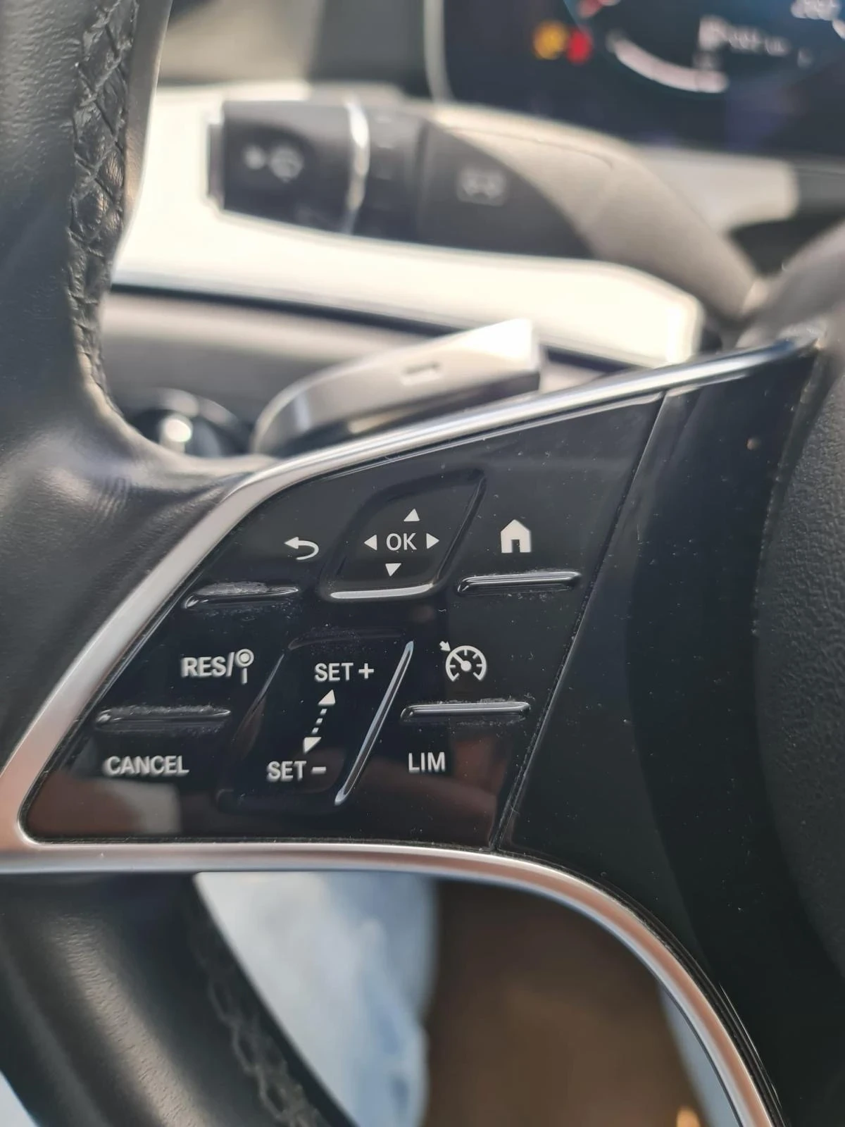 Mercedes-Benz E 200 D, снимка 8 - Автомобили и джипове - 54414222