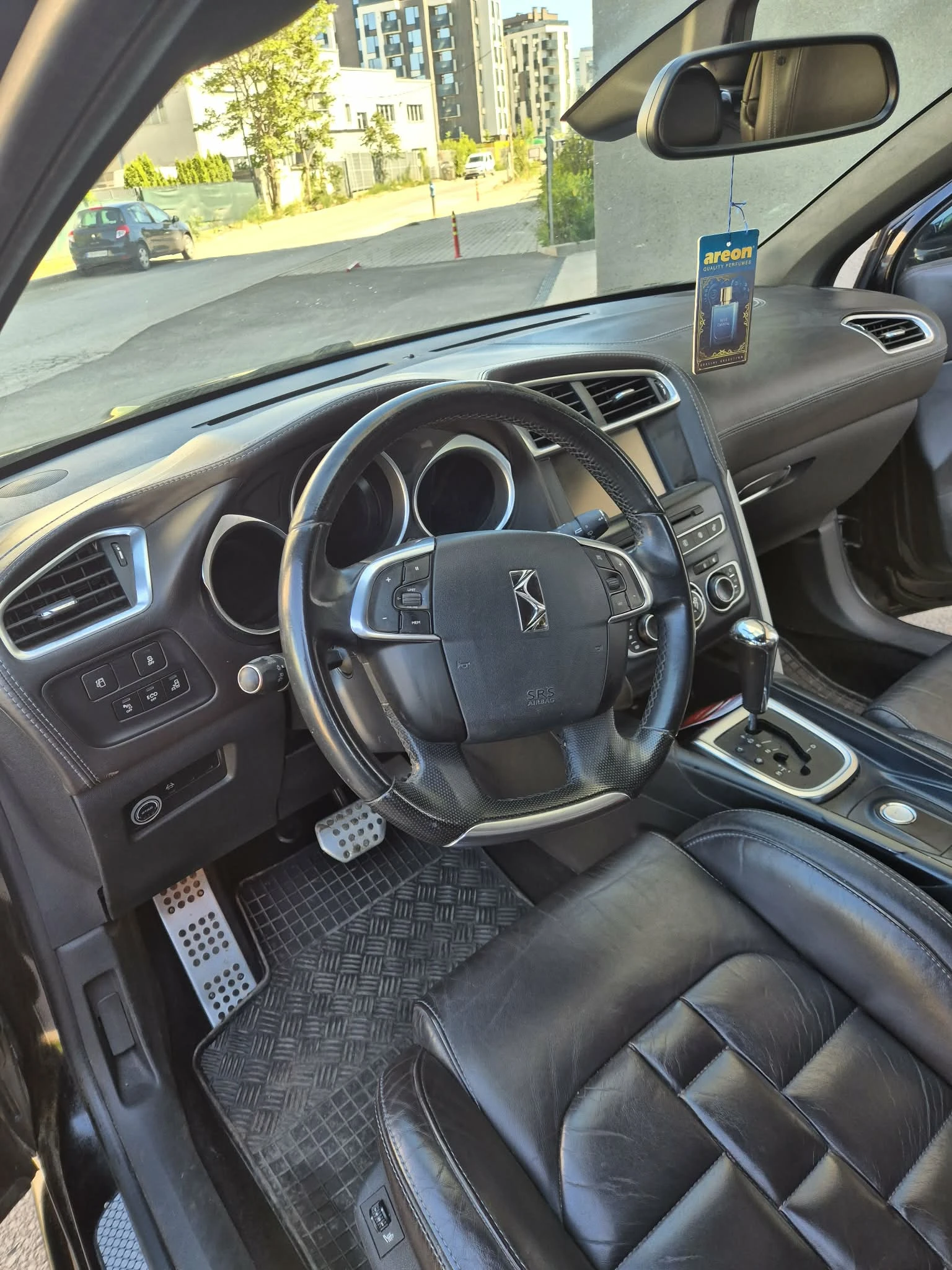 Citroen DS4 Citroen Ds4 1, 6 THP (165k.с.)ГАЗ, снимка 4 - Автомобили и джипове - 54554242