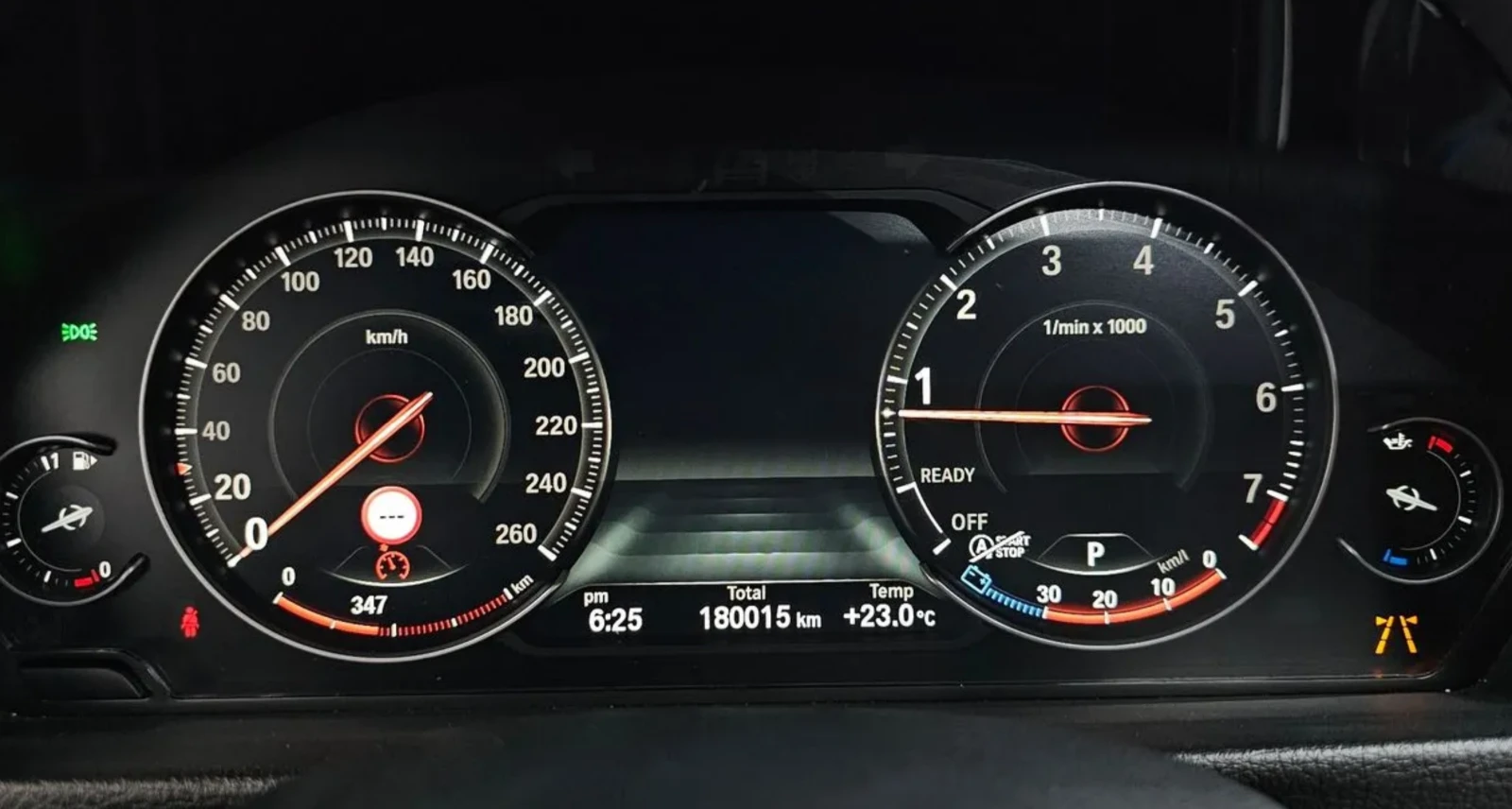 BMW 330 M-pack* Pano* Head Up* Крайна цена* , снимка 7 - Автомобили и джипове - 54564034