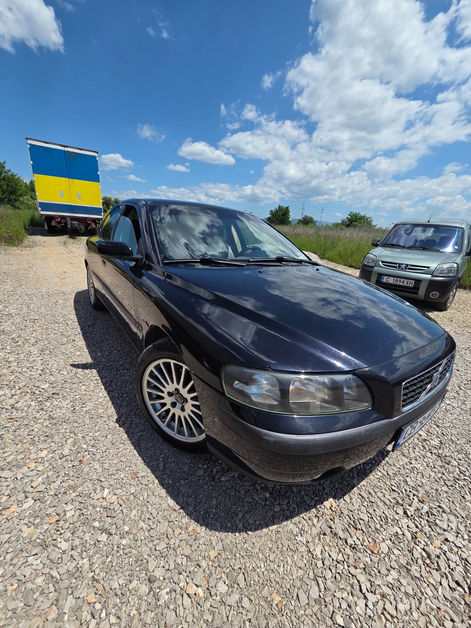 Volvo S60 2.4 D5, снимка 2 - Автомобили и джипове - 54702790