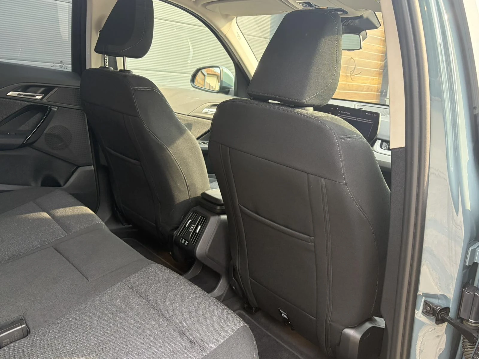 BMW iX1 xDrive30 X Line, снимка 13 - Автомобили и джипове - 55124218