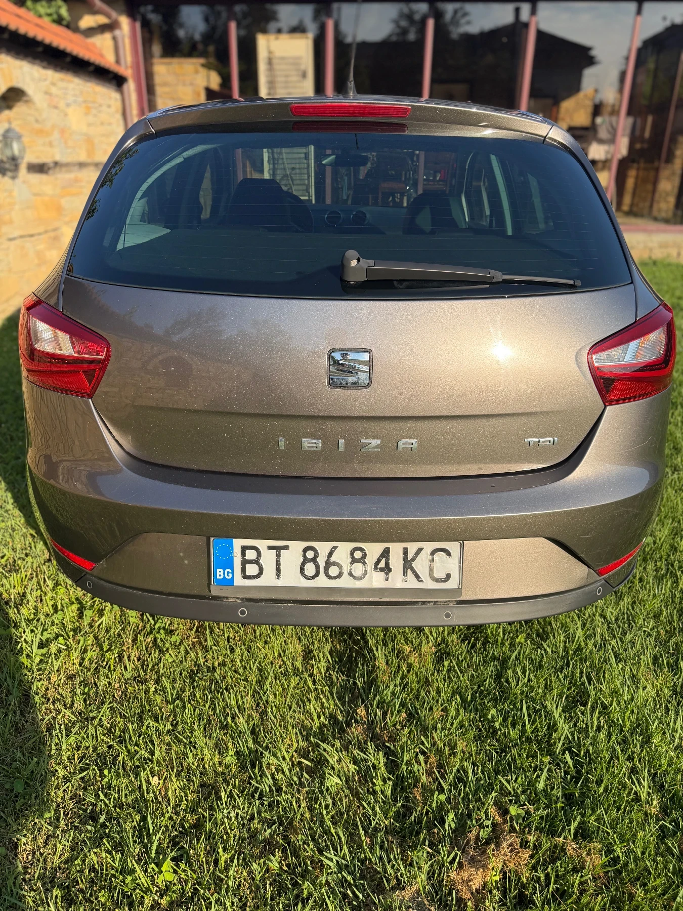 Seat Ibiza, снимка 5 - Автомобили и джипове - 55448368