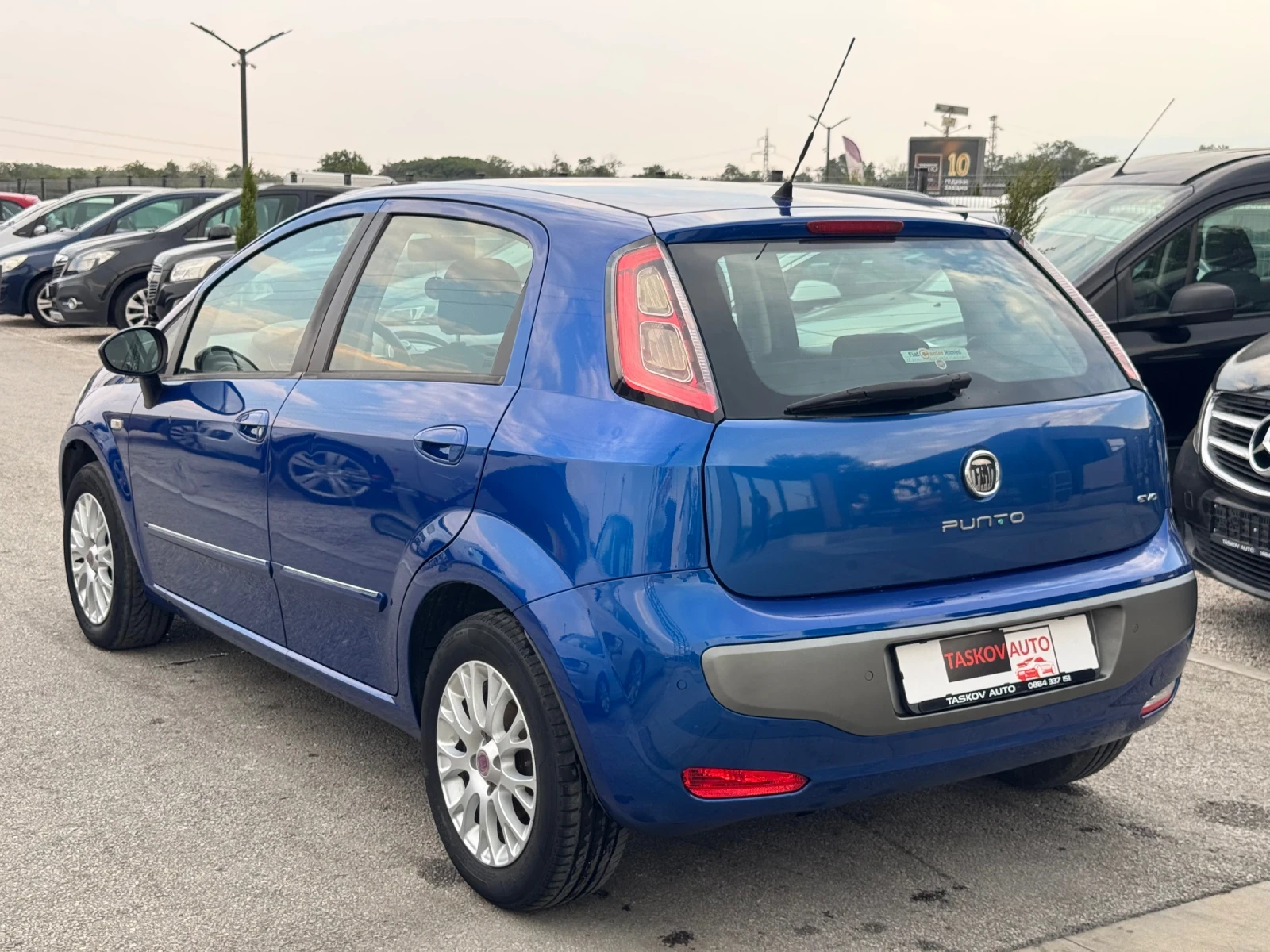 Fiat Punto 1.4I ГАЗ, снимка 6 - Автомобили и джипове - 55449147