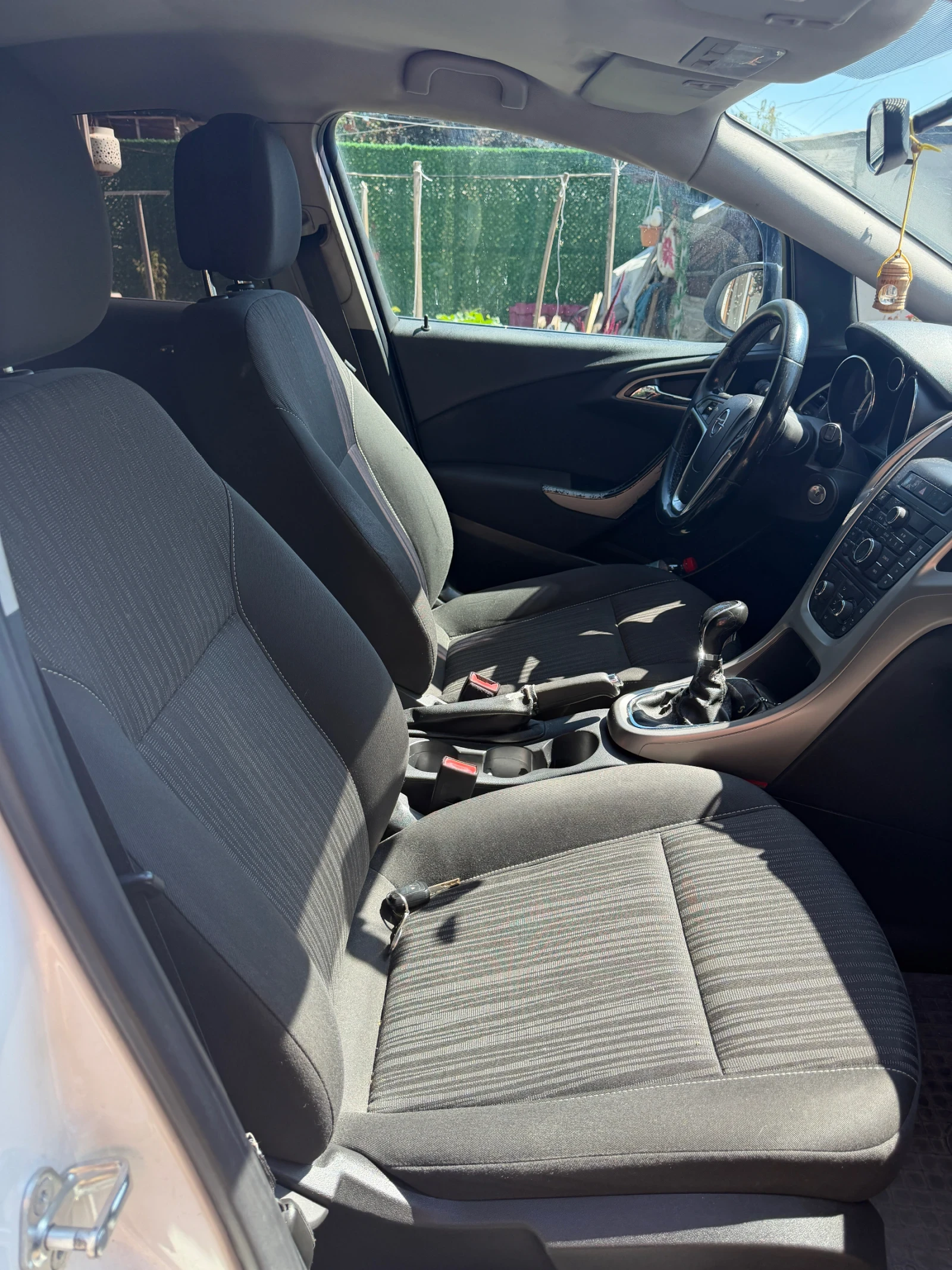 Opel Astra, снимка 6 - Автомобили и джипове - 55472201