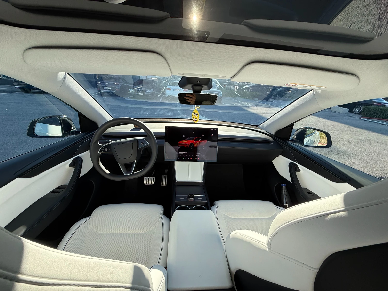 Tesla Model Y JUNIPER/PERFORMANCE/БЯЛ САЛОН, снимка 12 - Автомобили и джипове - 56597067