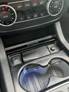 Mercedes-Benz GLE 43 AMG Distronic + , Масаж, 360 камера, снимка 14