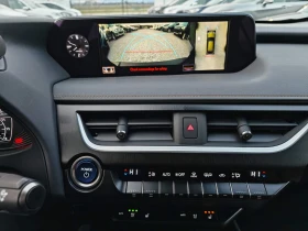 Lexus UX 250h TRIPLE-BEAM LED/Подгрев/Обдухване/Камера 360/HUB, снимка 16